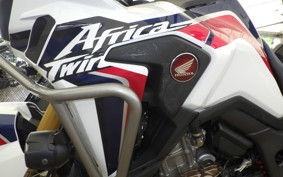 HONDA CRF1000L AFRICA TWIN 2017 SD04