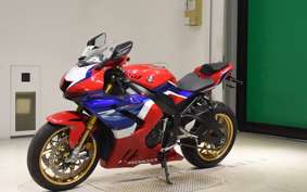 HONDA CBR1000RR RSP 2024 SC82