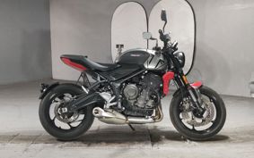 TRIUMPH TRIDENT 660 2022 LGL10U