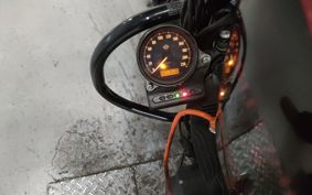 HARLEY HARLEY XL883N LE2