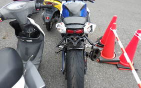 SUZUKI GSX-R750 2011
