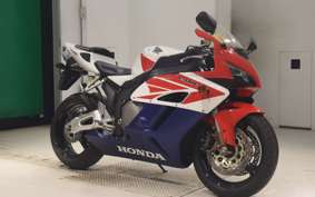 HONDA CBR1000RR 2005 SC57