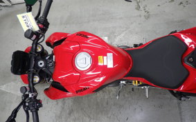 DUCATI ストリート FIGHTER V2S 2025