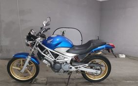 HONDA VTR 250 MC33