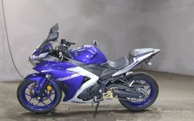 YAMAHA YZF-R25 RG10J