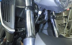 YAMAHA FZ25