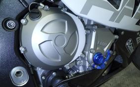 BMW HP4 2014