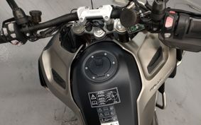 TRIUMPH  TRIUMPH  TIGER 1200 RALLY ESUKUPU ROLLER  TAP23V