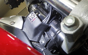 SUZUKI GSR250