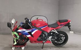 HONDA CBR600RR PC40