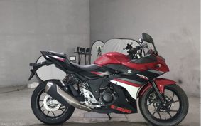 SUZUKI GSX250 R DN11A