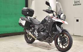 SUZUKI Vｽﾄﾛｰﾑ250A 2015