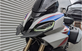 BMW S1000XR 2021 0E41