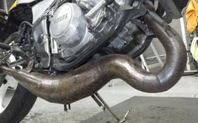 YAMAHA SDR200 2002 2TV
