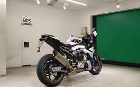 BMW M1000R 2026