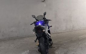 YAMAHA YZF-R25 RG10J