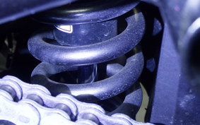 SUZUKI Vｽﾄﾛｰﾑ1050DE 2025 EF11M