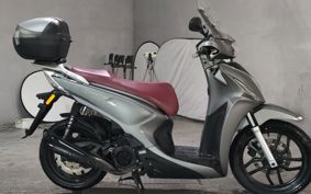 KYMCO MANY -SERI-S125 ..