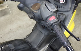 YAMAHA T-MAX 500 2001 SJ02J