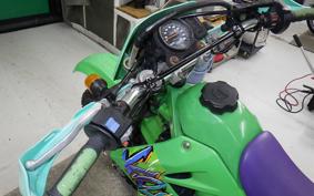 KAWASAKI KDX220SR DX220B