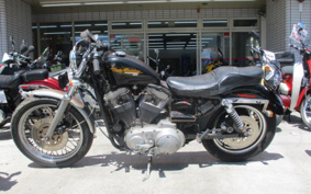 HARLEY HARLEY XLH883 IS GAR 1997 CEM