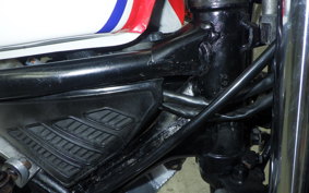 YAMAHA RZ250R 1996 29L