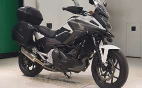 HONDA NC750X D Limited 2019 RC90