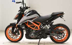 KTM 390 DUKE 2023