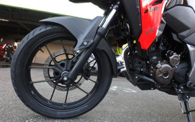 SUZUKI STROM SX 8BK