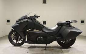 HONDA NM4 VULTUS -02 2015 RC82