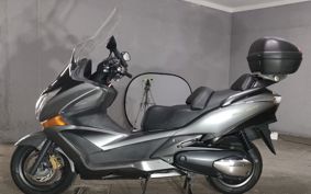 HONDA SILVERWING600GT 2011 PF02
