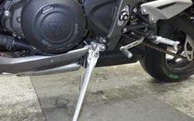 TRIUMPH STREET TRIPLE RS 2022