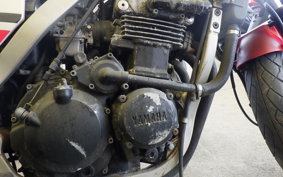 YAMAHA FZ400 R 1985 46X