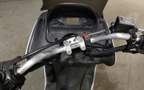 YAMAHA MAJESTY 125 SE27