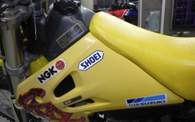SUZUKI RMX250 S 2024 SJ13A