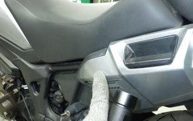 HONDA CRF1000L AFRICA TWIN 2018 SD04