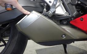 HONDA CBR650R E-Clutch 2025 RH17