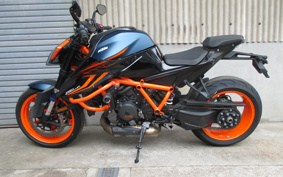 KTM 1290 SUPER DUKE R EVO 2022 V3940