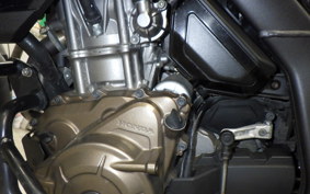 HONDA CRF1000L AFRICA TWIN 2017 SD04