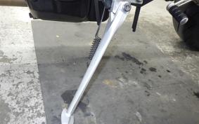 TRIUMPH TRIUMPH STREET TRIPLE 2010
