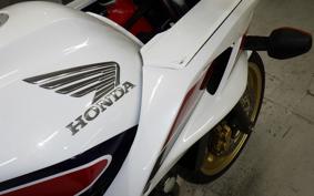 HONDA CB400 SUPER BOLDOR VTEC 2011 NC42