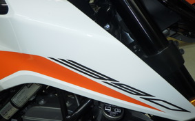 KTM 390 DUKE 2025