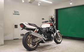 HONDA CB1300SF SUPER FOUR 1999 SC40