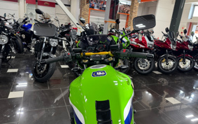 KAWASAKI ZRX1200DAEG FE 2016 ZRT20D