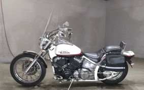 YAMAHA DRAGSTAR 400 VH01J