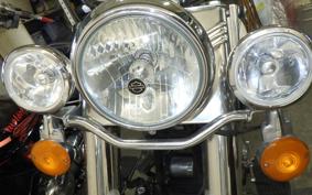 HARLEY FLSTC 1450 2005