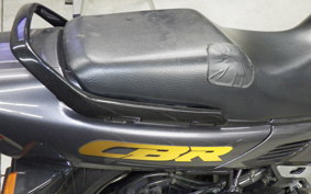 HONDA CBR1000F 1995 SC24