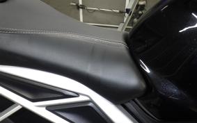 TRIUMPH STREET TRIPLE RS 2019