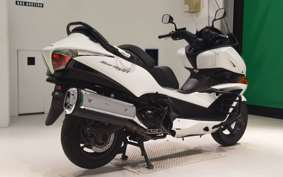 HONDA SILVER WING 400 GT Type 2017 NF03