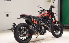 DUCATI DUCATI SCRAMBLERフルスロットル 2018